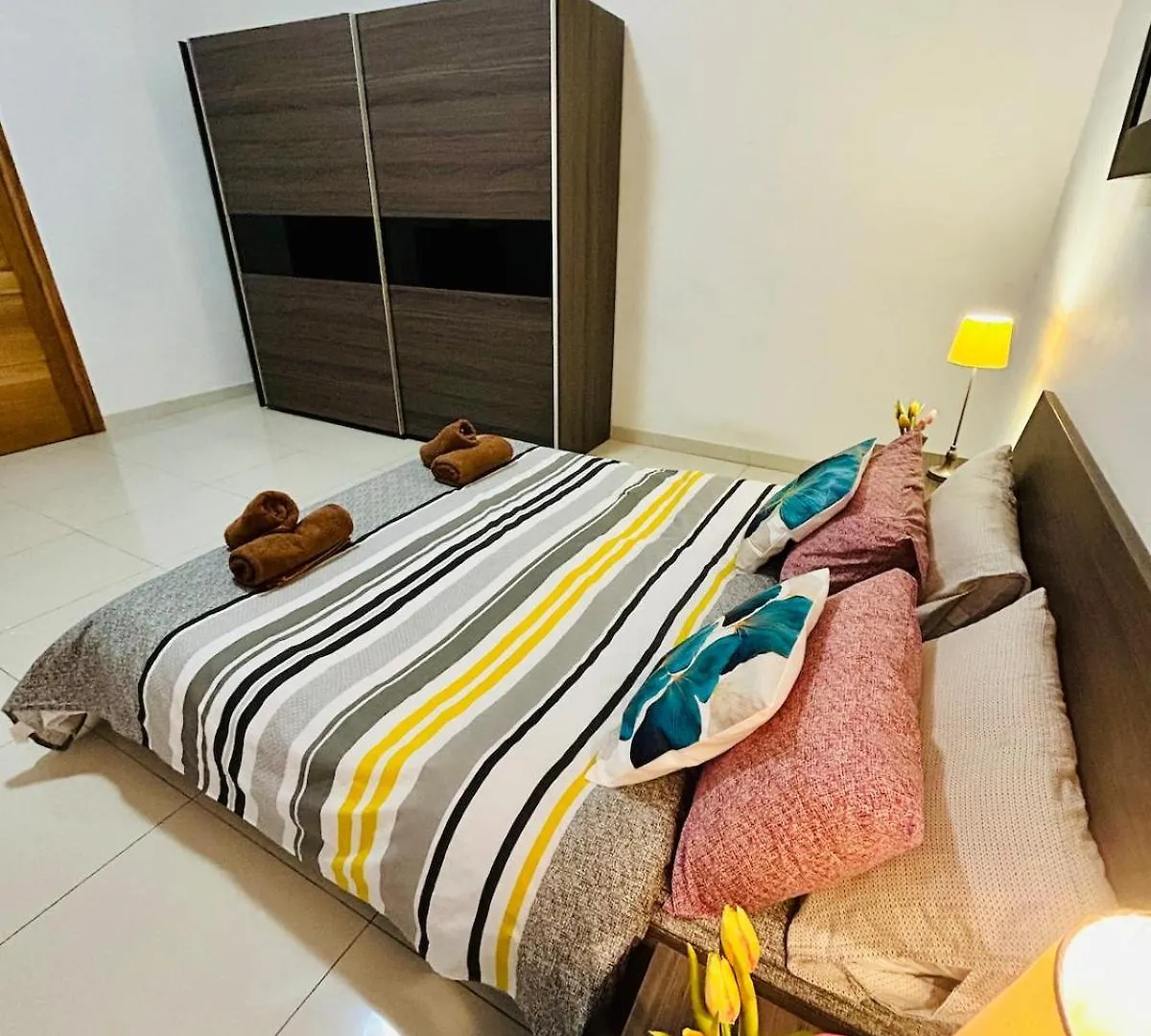 Apartment Huge And Stylish, St Julian'S Central 2Br With 2 Baths San Ġiljan